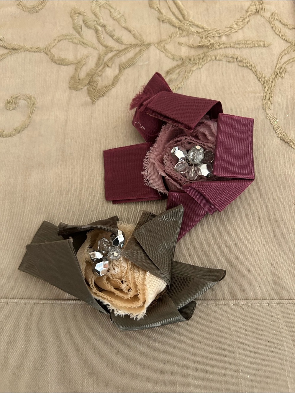 Craft/accessory flower bundle - Picture 12 of 12